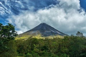 A photo of the majestic Arenal volcano located in Costa Rica